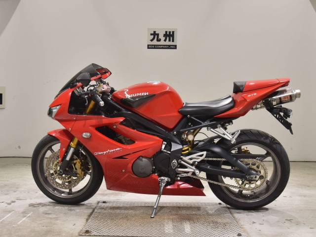Triumph DAYTONA675