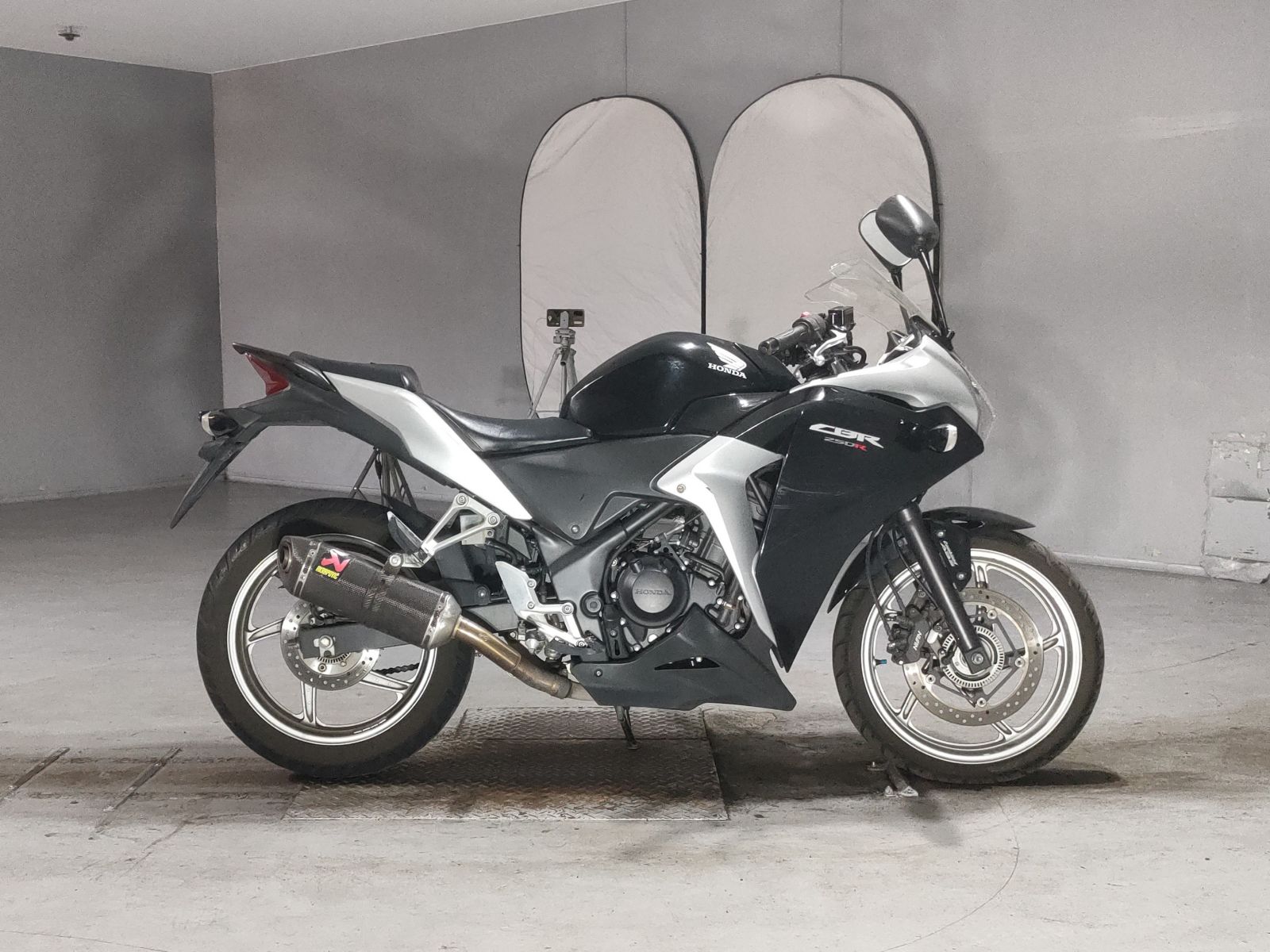 Honda CBR250R