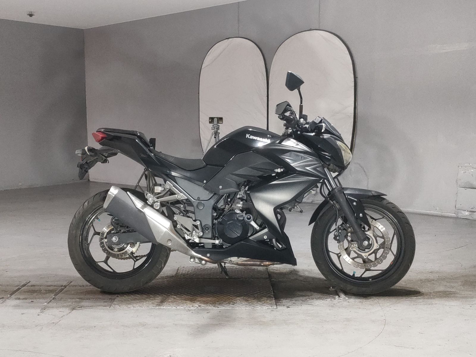 Kawasaki Z250