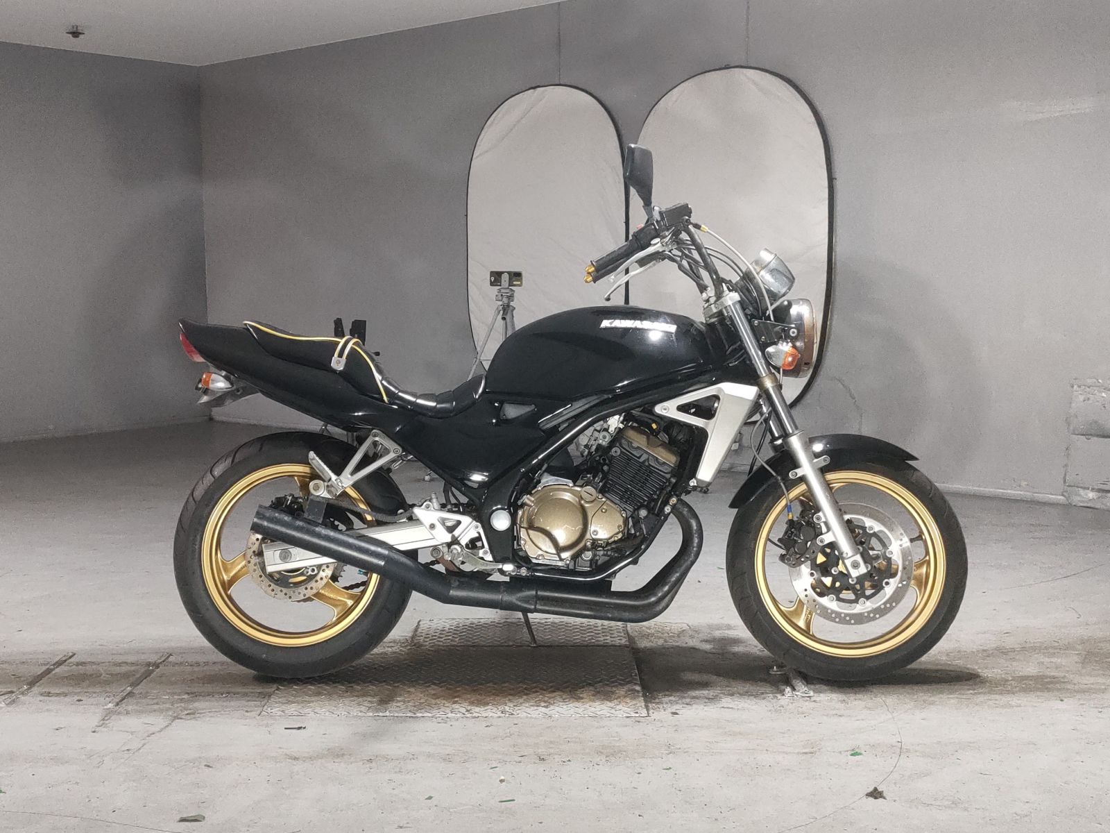 Kawasaki BALIUS250