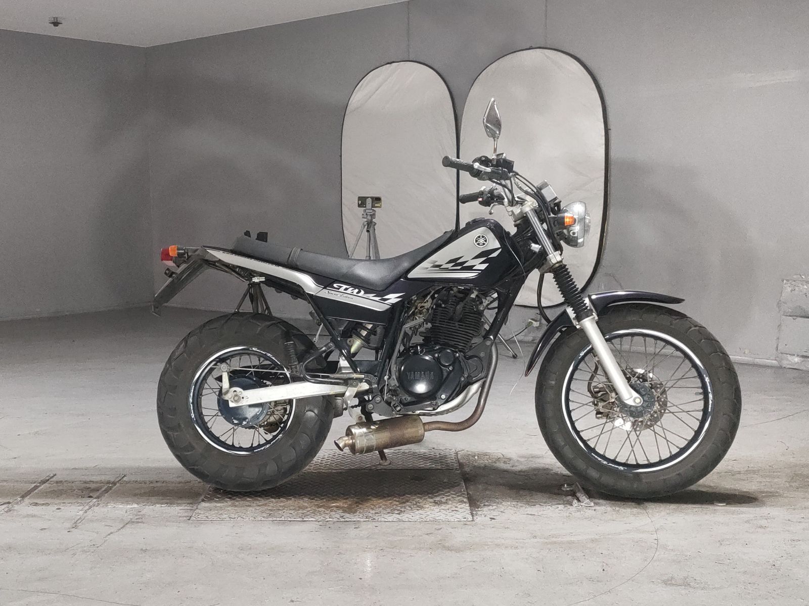 Yamaha TW225