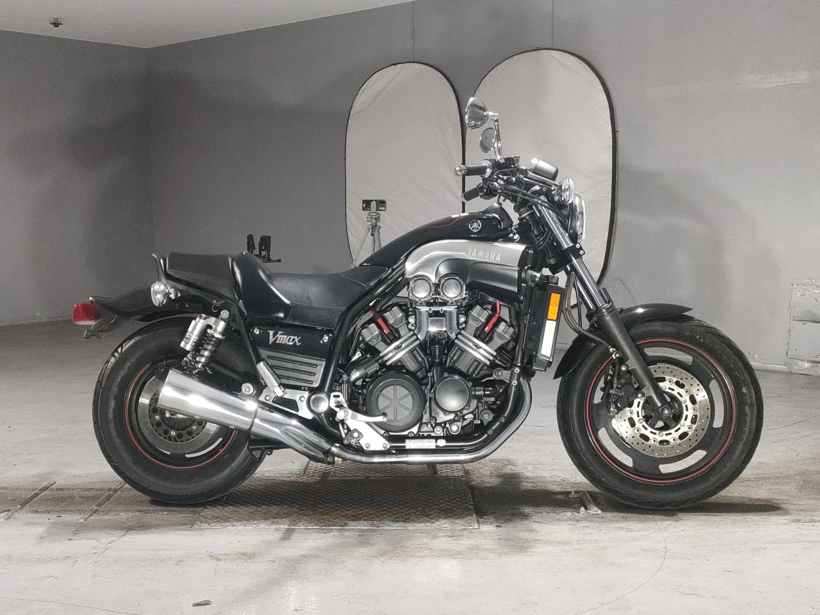 Yamaha V-MAX