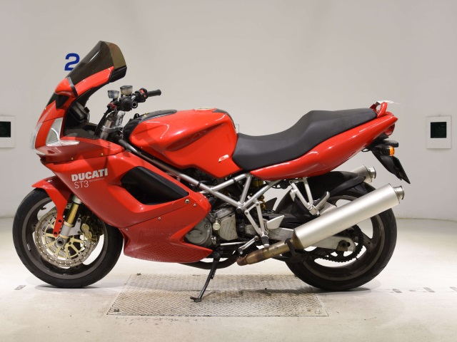 Ducati ST3