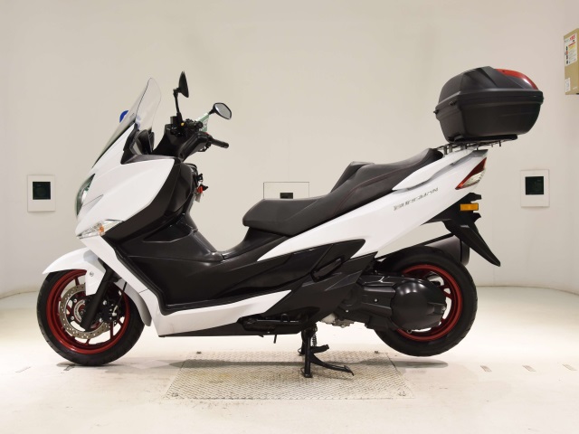 Suzuki BURGMAN 400A