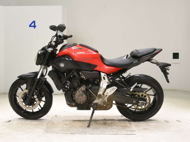 Yamaha MT-07