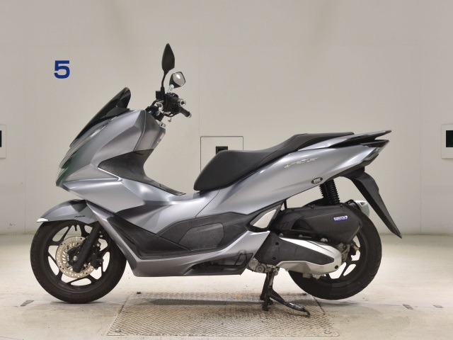 Honda PCX125-4