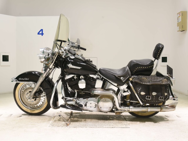 Harley-Davidson Heritage Softail Classic FLSTC1340