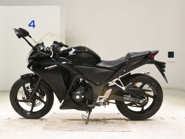 Honda CBR250R