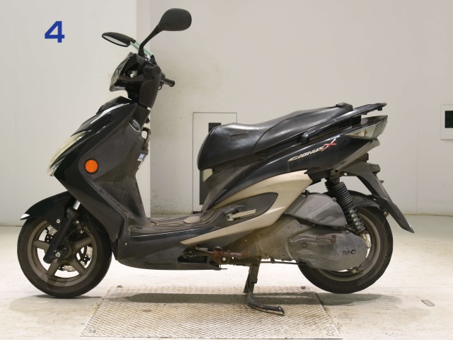 Yamaha CYGNUS125XSR-2