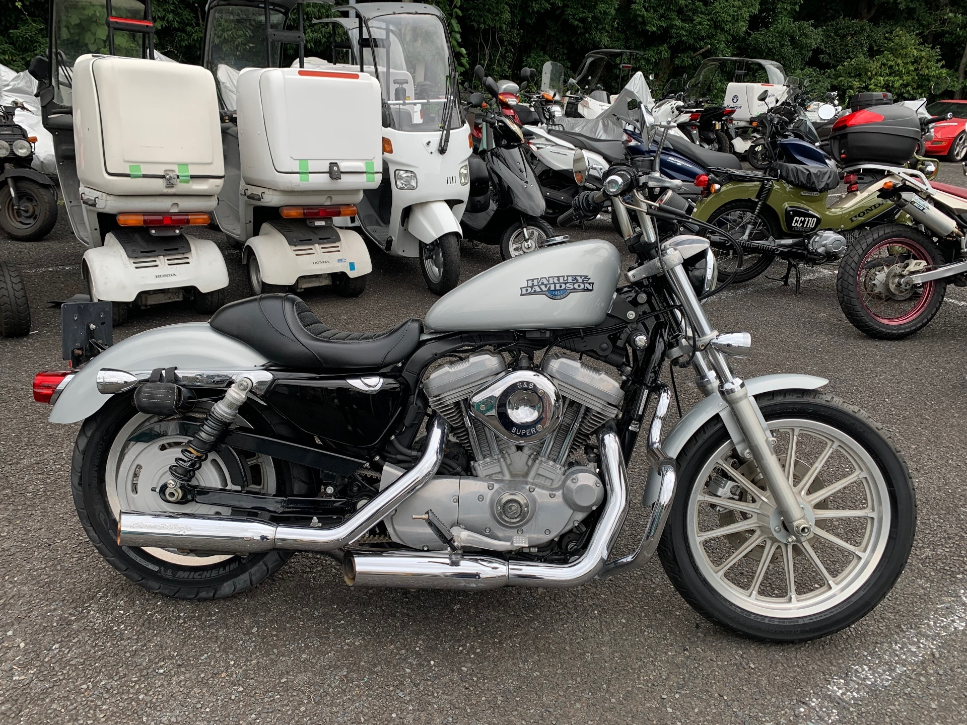 Harley-Davidson Sportster 883 Low / SuperLow XL883L