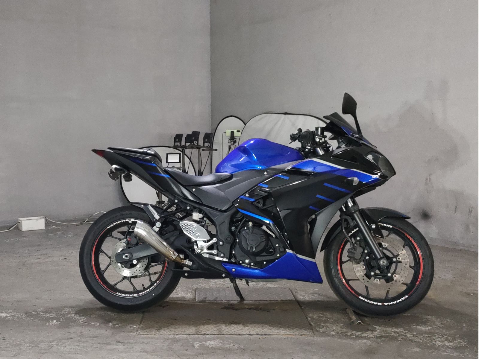Yamaha YZF-R25