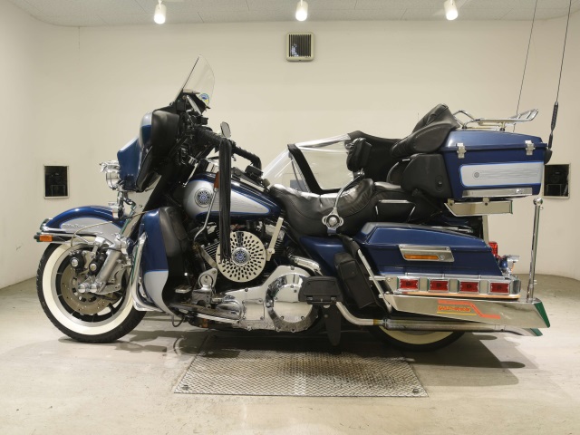 Harley-Davidson Ultra Classic Electra Glide FLHTCUI1450