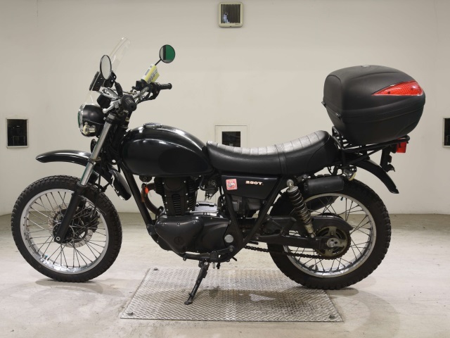 Kawasaki 250TR
