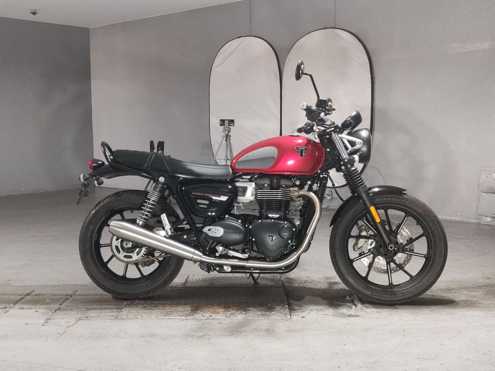 Triumph SPEED TWIN 900