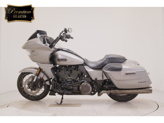 Harley-Davidson CVO Road Glide FLTRXSE1980
