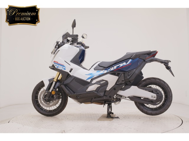 Honda X-ADV750-2