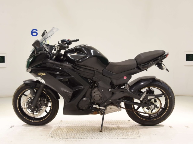 Kawasaki NINJA400