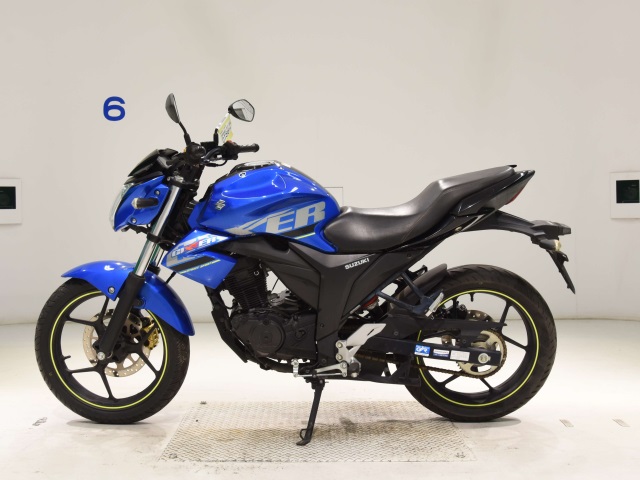 Suzuki GIXXER-150