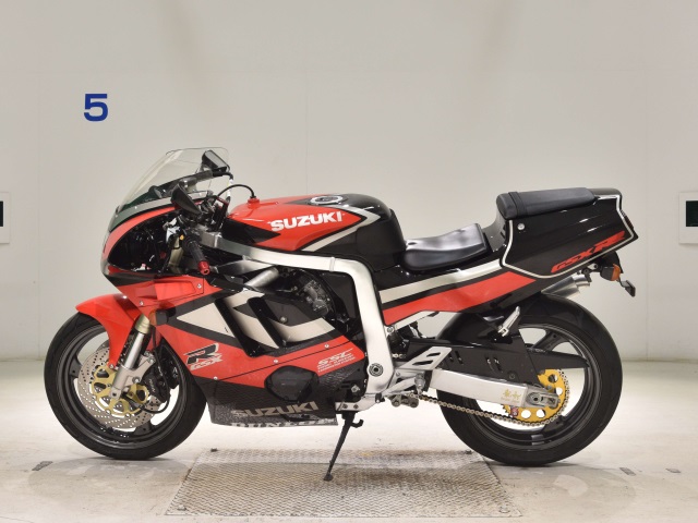 Suzuki GSX-R400R