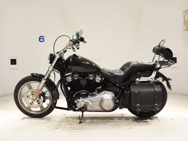 Harley-Davidson Softail Standard FXST1750