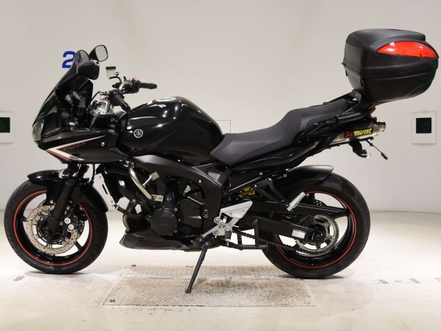 Yamaha FZ-6S FAZER
