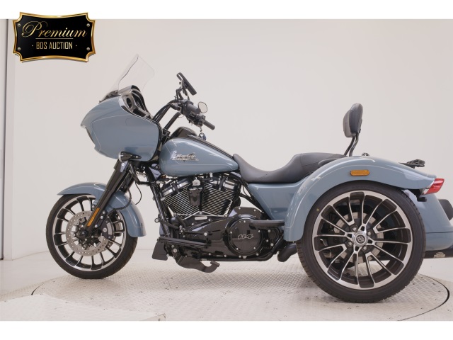 Harley-Davidson Road Glide 3 FLTRT1870