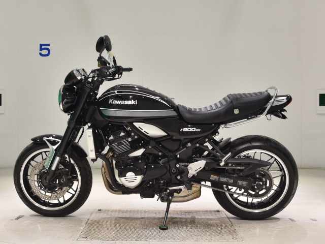 Kawasaki Z900RS