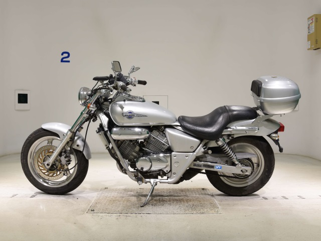 Honda MAGNA 250