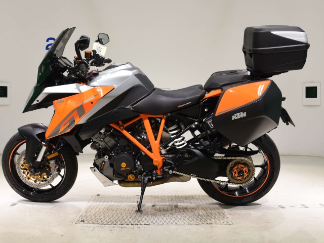 KTM 1290 SUPER DUKE GT