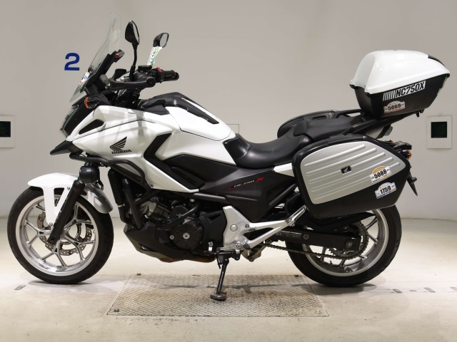 Honda NC750XLD-2A