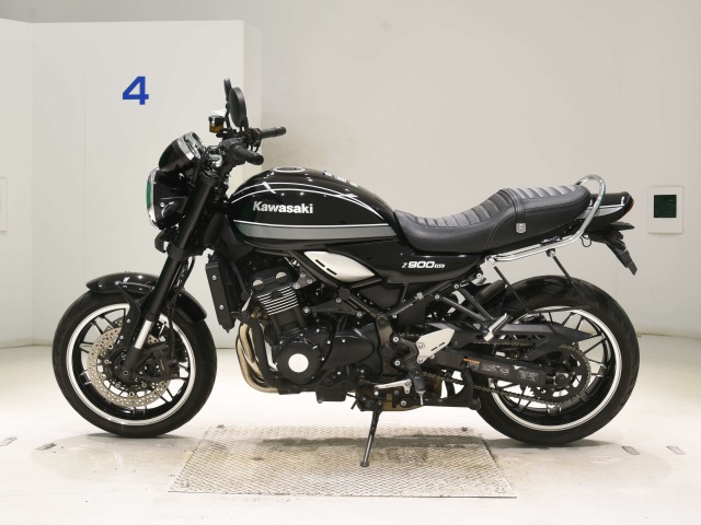 Kawasaki Z900RS