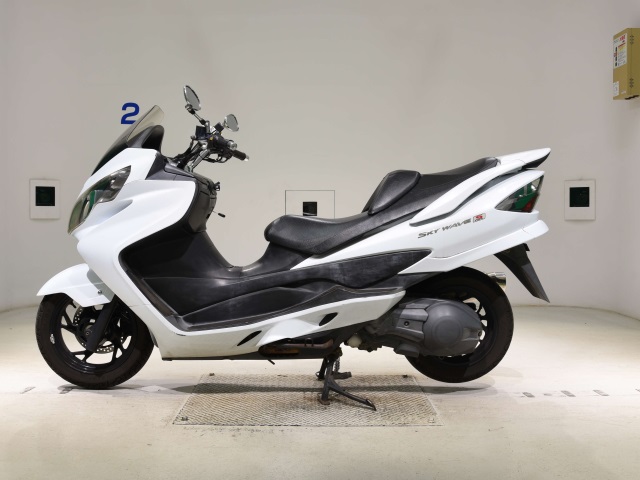 Suzuki SKYWAVE 250S-3