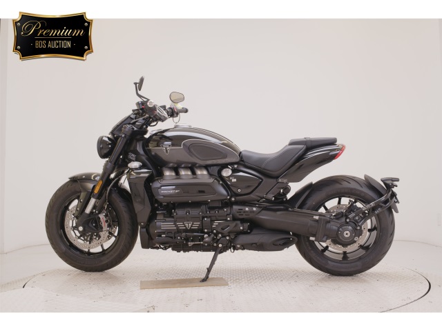Triumph ROCKET III STORM R