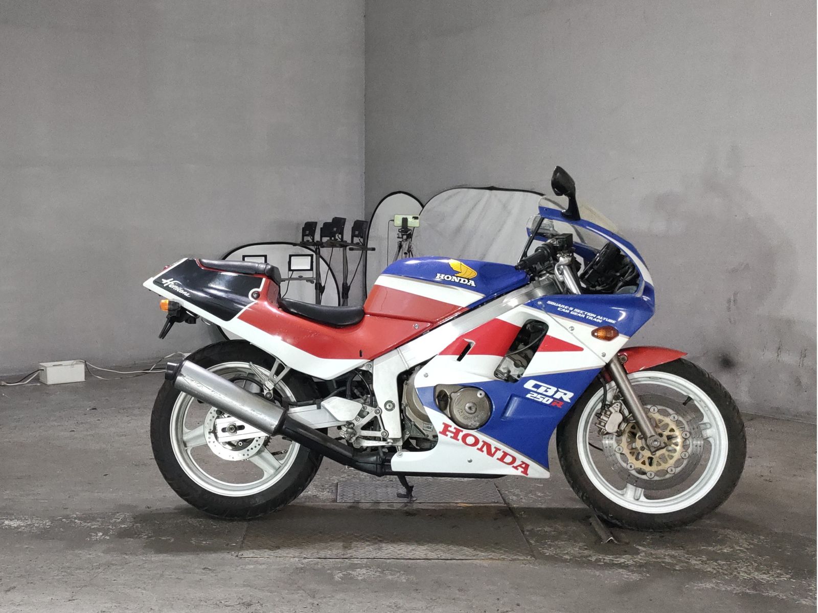 Honda CBR250R