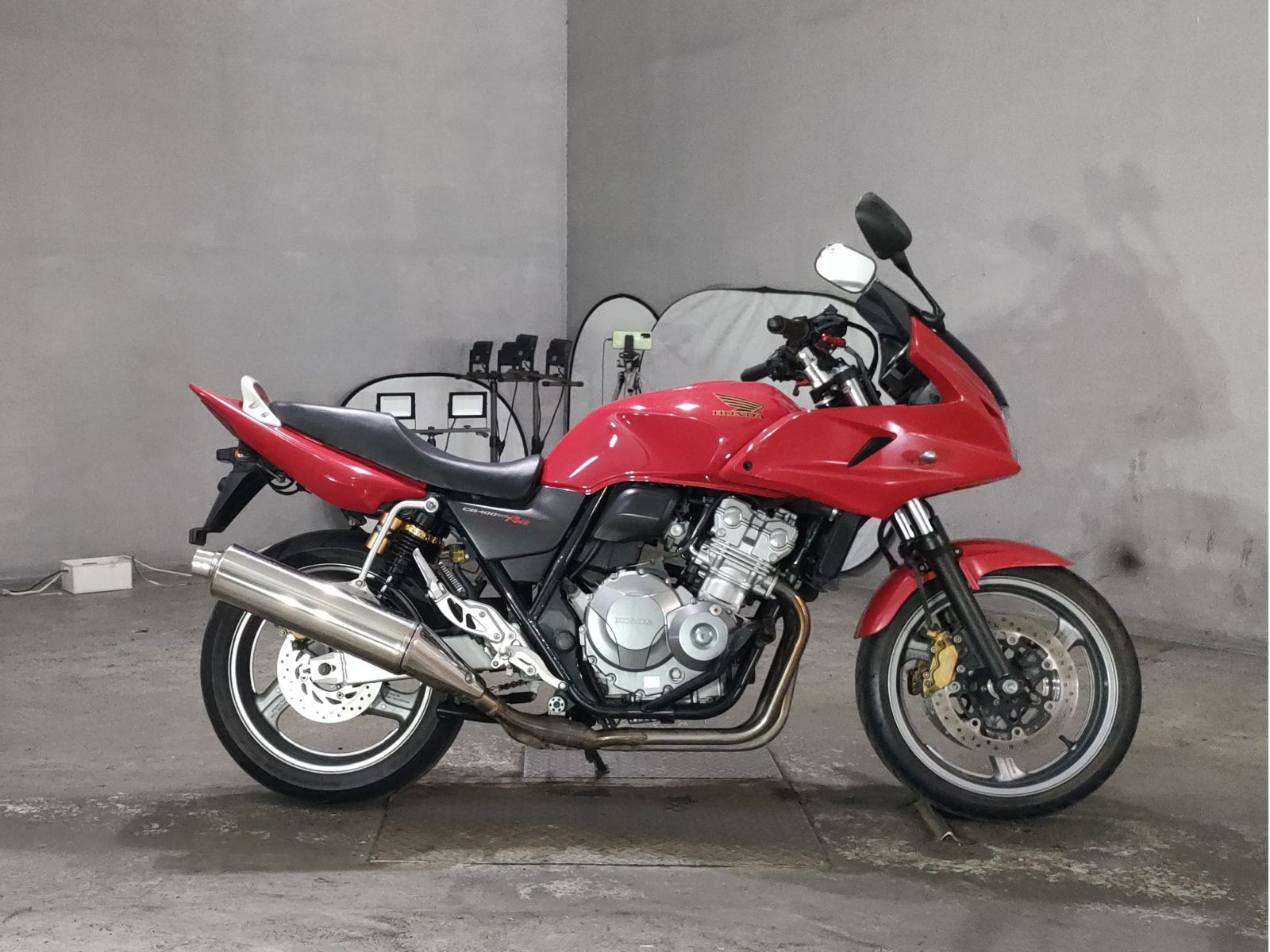 Honda CB400SFV-4 BOLDOR