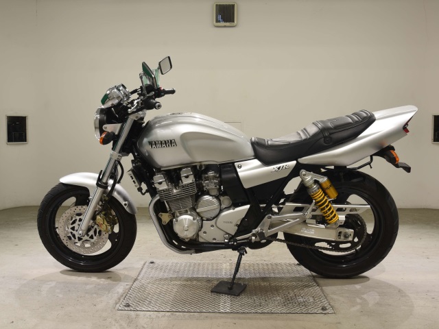 Yamaha XJR400R-2