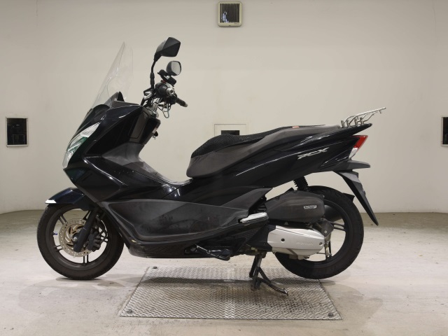Honda PCX125-2