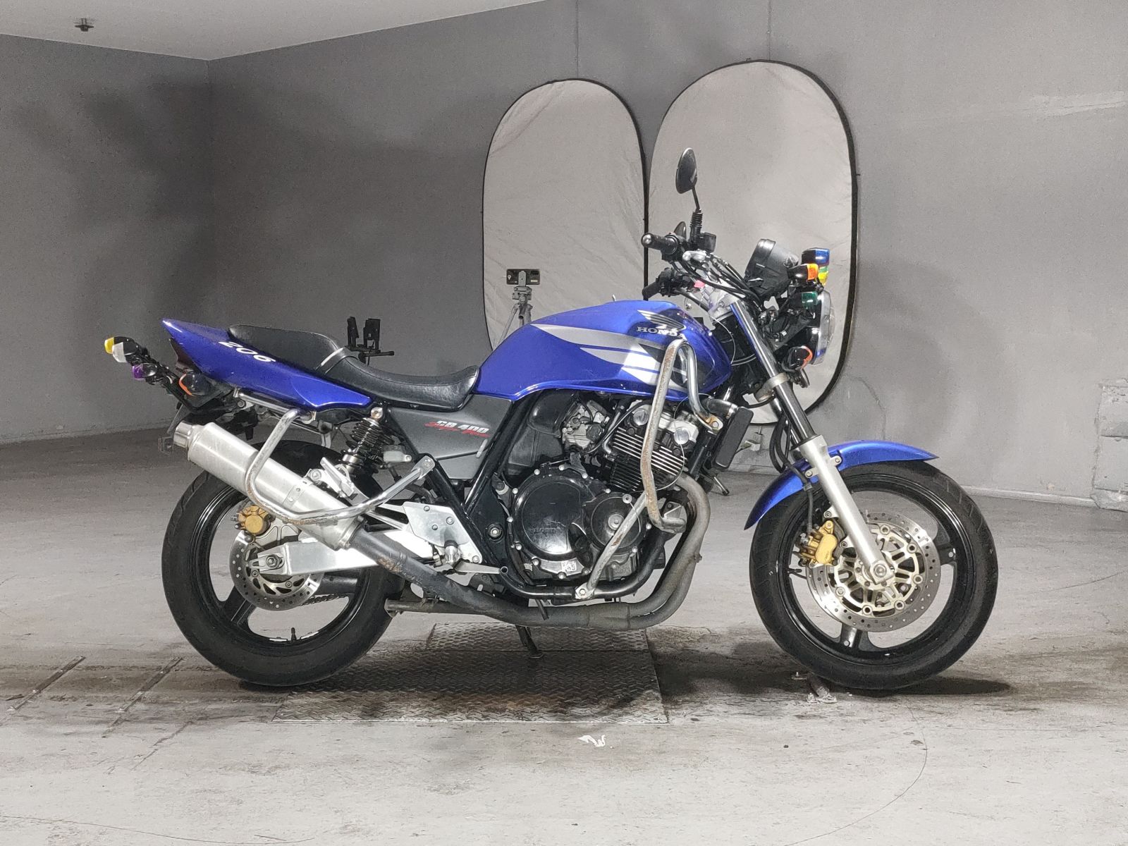 Honda CB400SF TRAINING CAR