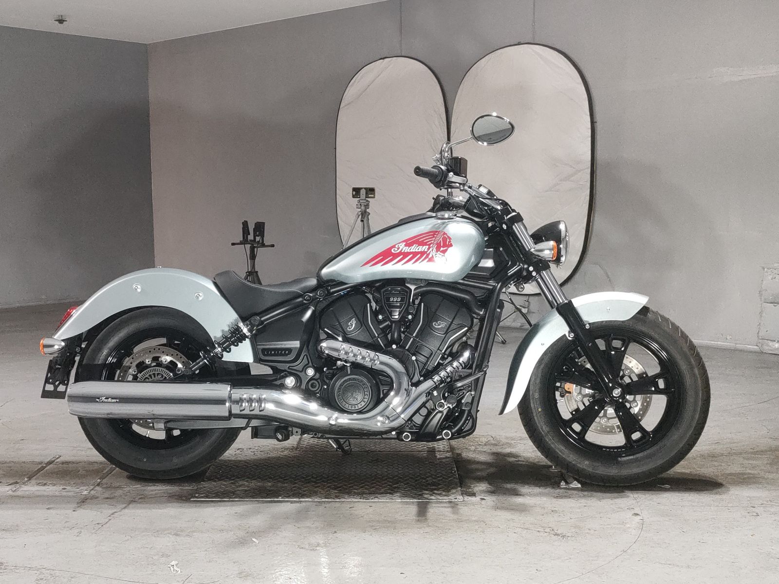 Indian SUKAUTOSIXTY