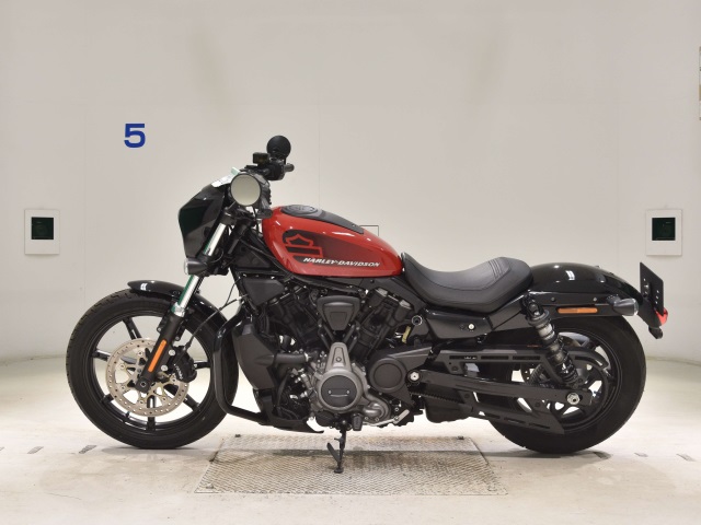 Harley-Davidson Nightster RH975