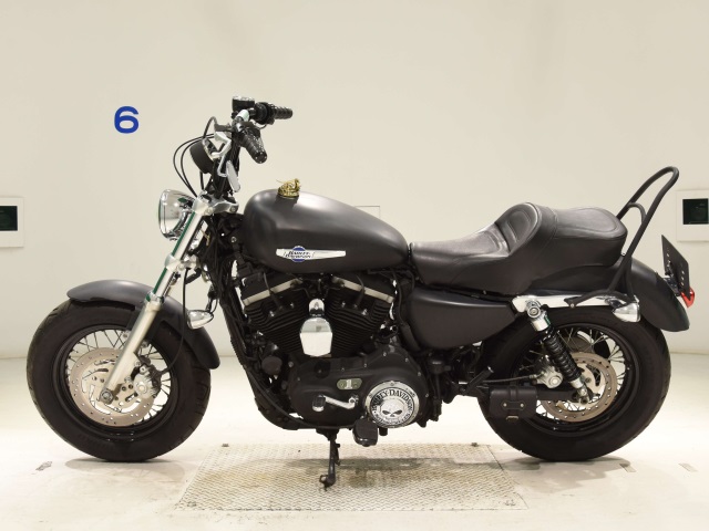Harley-Davidson Sportster 1200 Custom Limited B XL1200CB