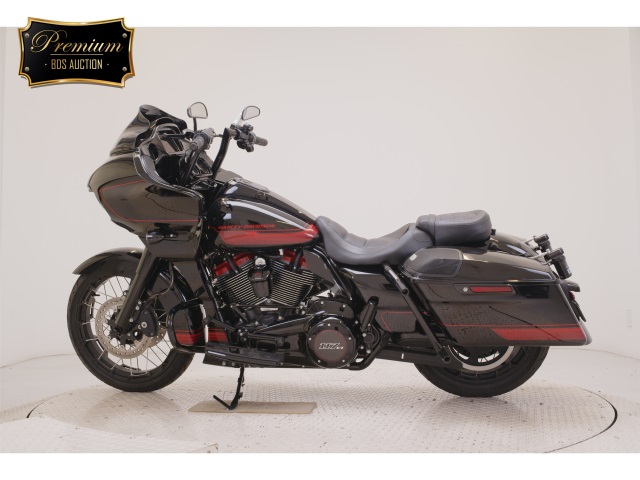 Harley-Davidson CVO Road Glide FLTRXSE1920