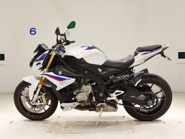 BMW S1000R