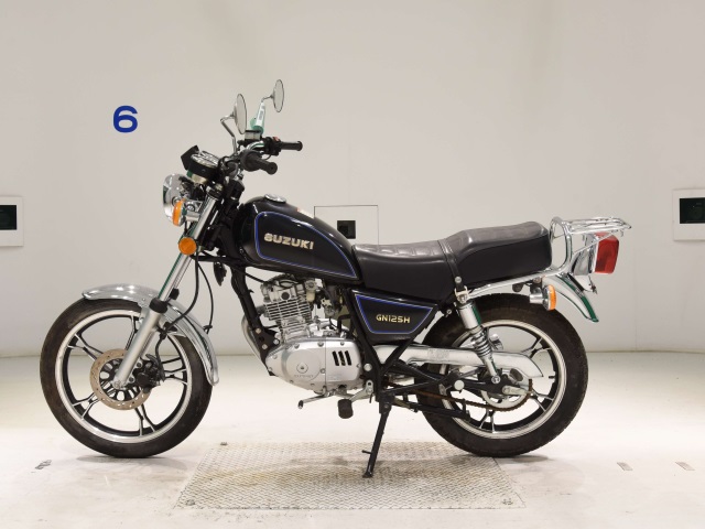 Suzuki GN125H