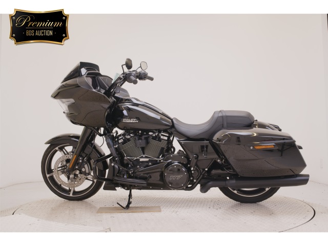 Harley-Davidson Road Glide FLTRX1920