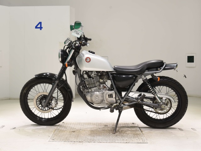 Suzuki GRASSTRACKER BIG BOY