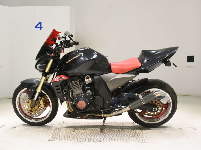 Kawasaki Z1000-2