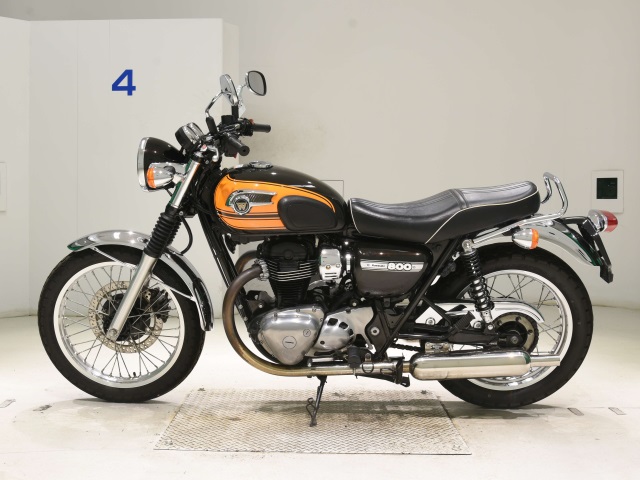Kawasaki W800