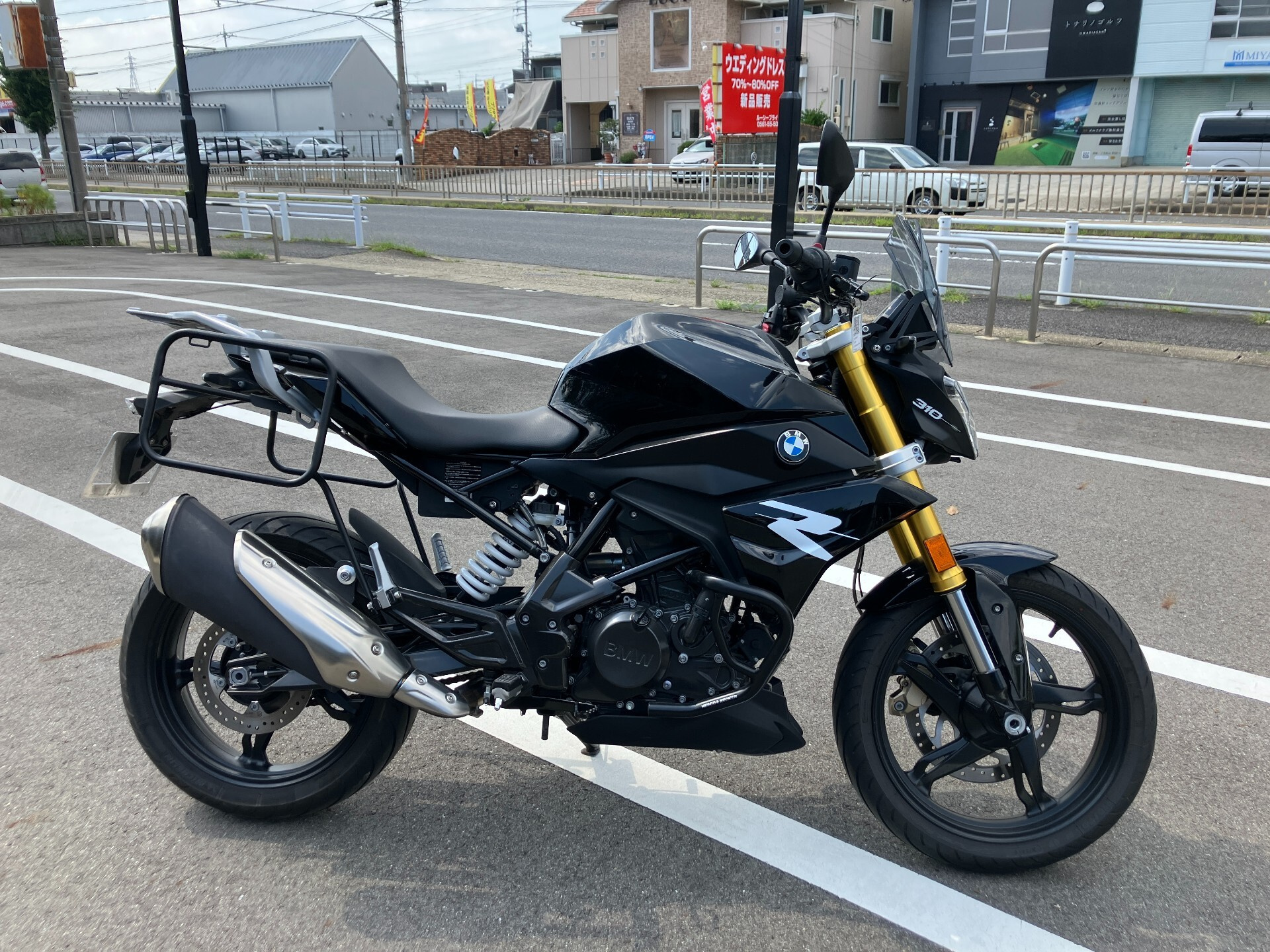 BMW G310R
