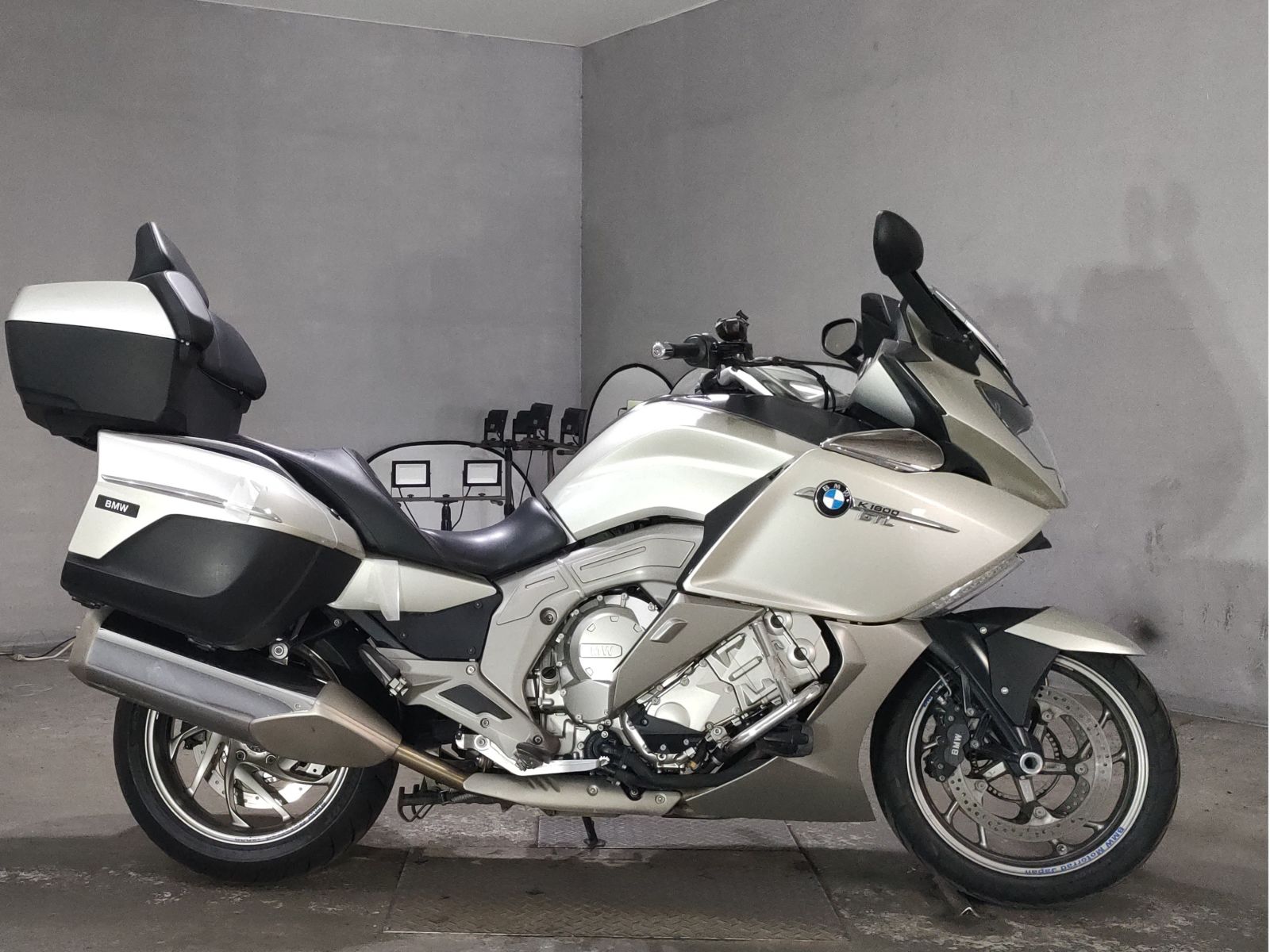BMW K1600GTL